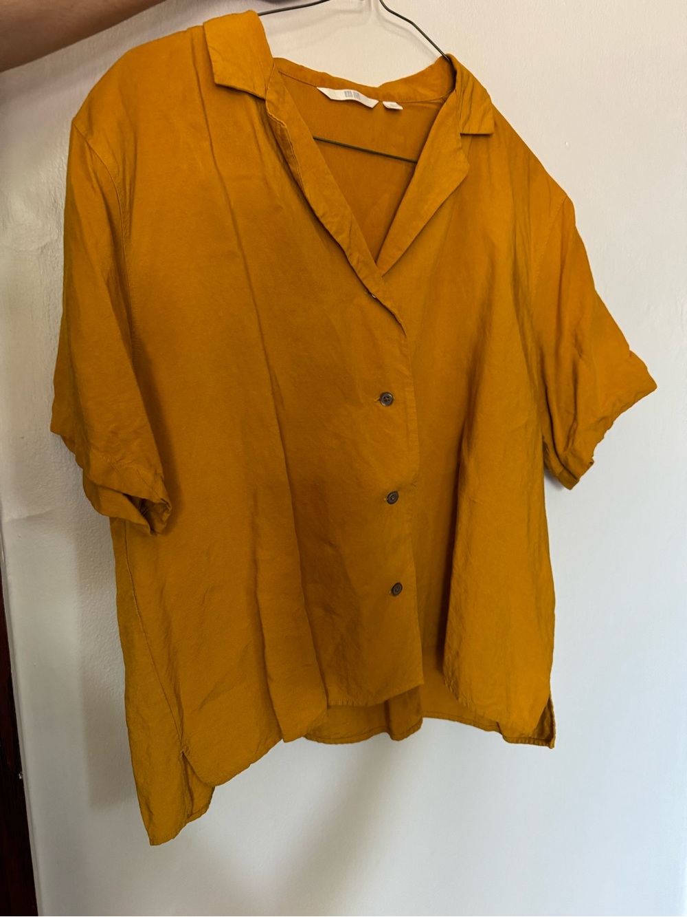 Uniqlo Mustard Yellow Short-Sleeve Button Front Blouse